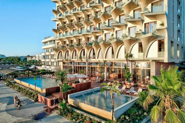 Bilder från hotellet Epidamn White Sensation - nummer 1 av 5